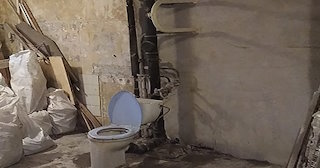 Демонтаж сантехкабины в панельном доме - цена от 1046 рублей | Сварной-Грь